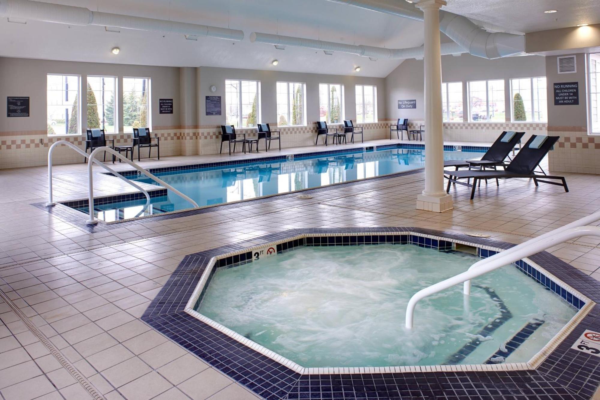 Residence Inn By Marriott Saginaw Exteriér fotografie